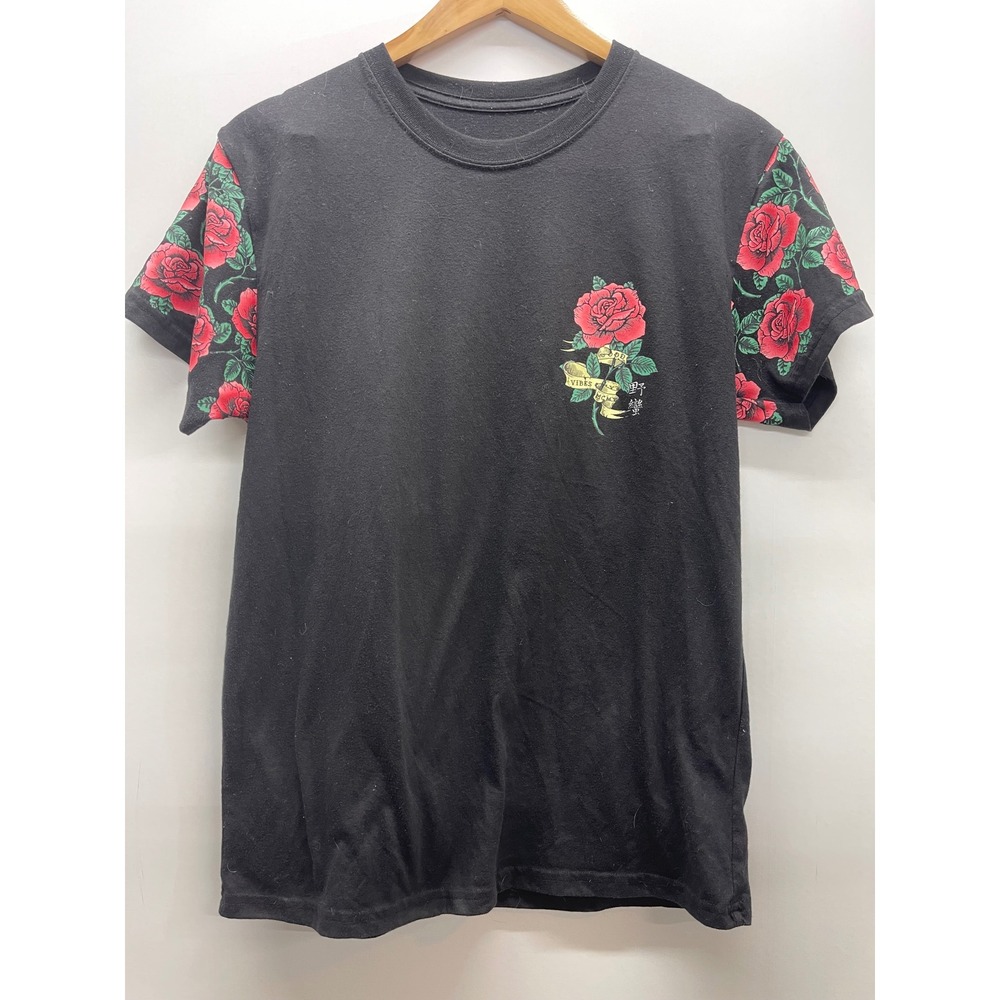 Fresh Laundry Black Rose Good Vibes Graphic T-Shirt Floral Sleeves Womens Medium